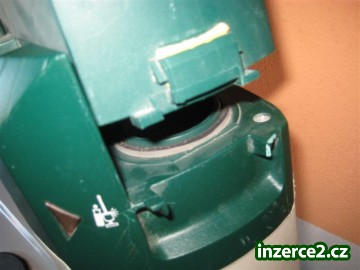Samotný trup vysavače VORWERK model VK 122_2 198095_2.jpg