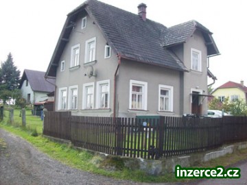 Rodinný dům v CHKO Sloup - obec Pihel_1 198474_1.jpg