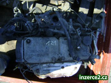 Mazda 121_1 199799_1.jpg