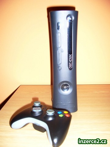 Prodám X BOX 360 ELITE_2 201918_2.jpg
