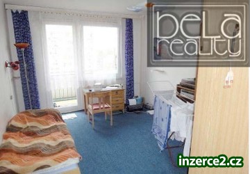 Prostorný byt 3+1 (97 m2) se čtyřmi lodžiemi_2 202210_2.jpg