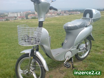 el.kolo-skůtr_1 2038_1.jpg