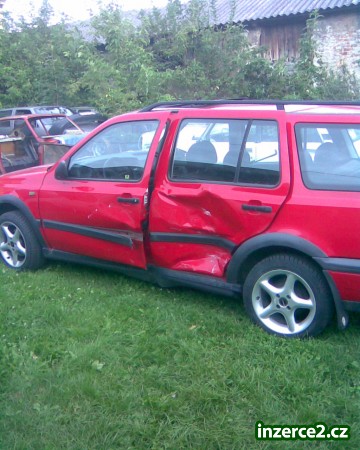 Prodám Wolkswagen Golf Variant 1.8i,3řady_1 204301_1.jpg