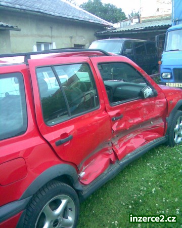 Prodám Wolkswagen Golf Variant 1.8i,3řady_2 204301_2.jpg