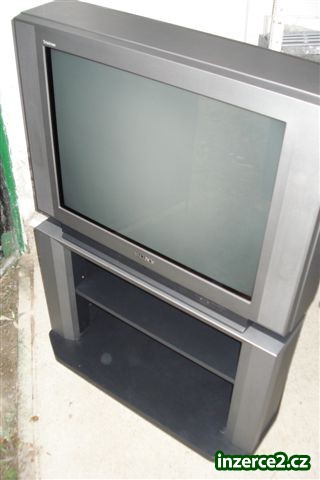 Prodam Tv Sony 72cm+Stolek_2 204360_2.jpg
