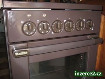 Sporák se sklokeramickou deskou BLOMBERG - šíře 50 cm_2 205013_2.jpg