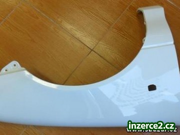 Pravý přední blatník SUZUKI_1 205038_1.jpg