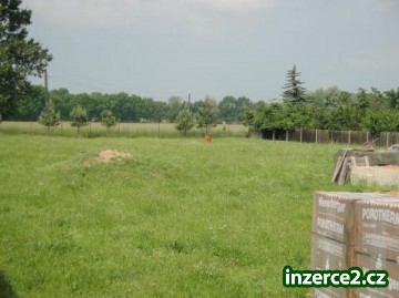 Prodej pozemku v Lučicích u Chlumce nad Cidlinou_2 205157_2.jpg