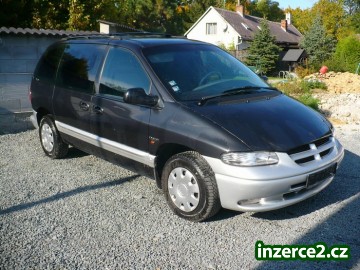 Chrysler Voyager 2,5TD_1 206399_1.jpg
