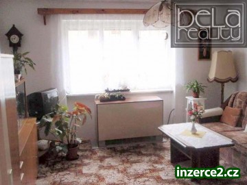 Pěkný, zděný byt 3+1 v OV s krásným výhledem na hrad_2 206401_2.jpg