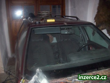 PRODÁM NA NÁHRADNÍ DÍLY RENAULT 21 NEVADA 1,7 BENZIN_1 206628_1.jpg