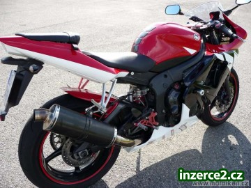 YAMAHA YZF R6_2 207528_2.jpg