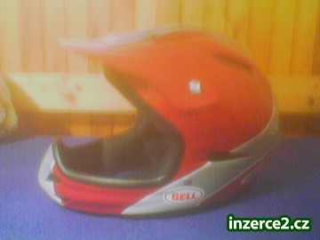 Integrální helma BELL_1 20769_1.jpg