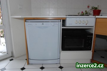 Pronájem bytu 2+1 v Hradci nad Moravici_2 208785_2.jpg