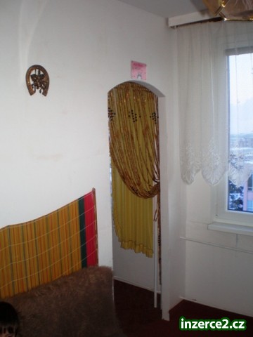 Družstevní byt 0+2 v Mostě_2 209312_2.jpg
