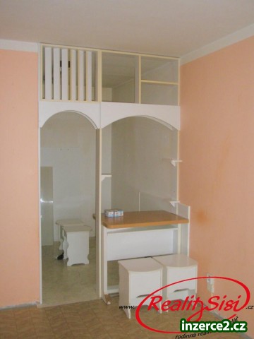 Nabízíme k pronájmu byt 2+kk v Kolíně_1 209758_1.jpg