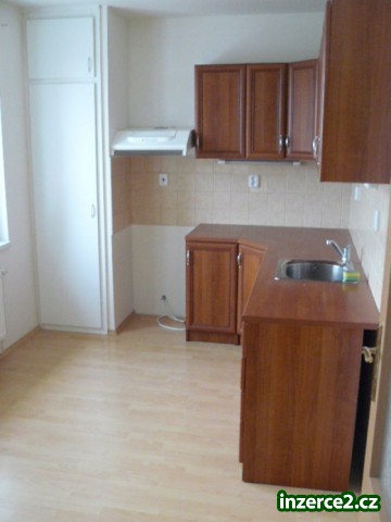 Byt 2+1 Polička, celková rekonostrukce_2 210243_2.jpg
