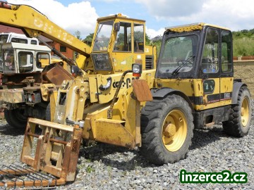 Teleskopický manipulátor CAT TH 63_1 210275_1.jpg