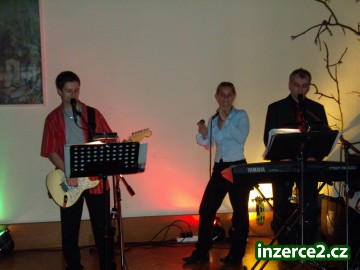 Hudba na svatbu, ples, jiné akce - Akcent Chrudim_1 211005_1.jpg
