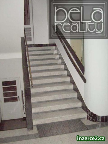 Pronájem krásného bytu 2+1 (90 m2) v centru HK_2 213658_2.jpg