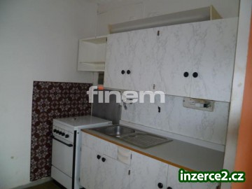 Pronájem bytu 2+kk, 42m2 v Kralupech - sídliště Hůrka_1 214010_1.jpg