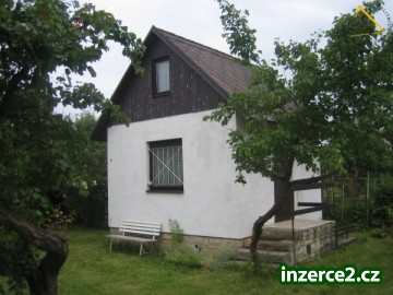 Zahrádkářská chata s pozemkem v Hradci Králové-Plácky_1 214208_1.jpg