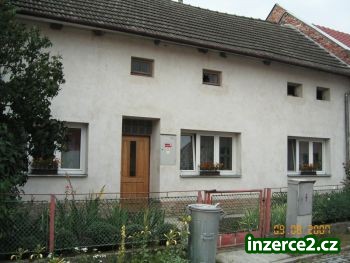 prodam rodinny dum v Zarici_1 21535_1.jpg