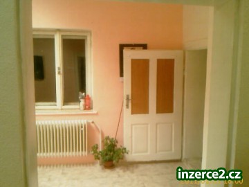 PRONÁJEM CIHOVÝ BYT 1+kk- 25 M2 ŠTERNBERK 3600KČ_2 215519_2.jpg
