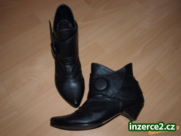 polokozačky_1 215900_1.jpg
