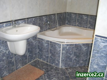 Nabízím prodej/ pronájem 2+1v OV, Chomutov- Jirkovská_2 216011_2.jpg