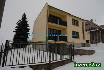 Prodej rodinného domu 6+2, Stochov u Kladna_1 216026_1.jpg