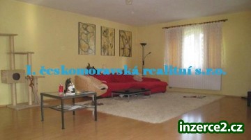 Prodej rodinného domu 7+kk, Nové Jirny_2 216073_2.jpg