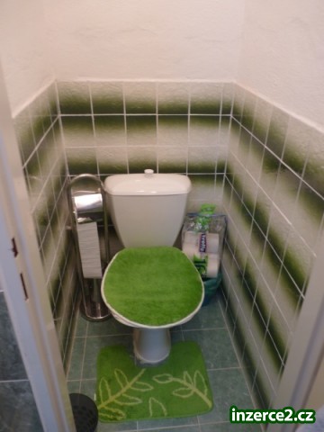 Pronájem garsonky v České Třebové - Parník._2 216775_2.jpg