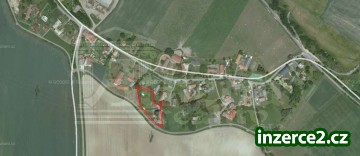 Velký stavební pozemek v klidné lokalitě_1 217466_1.jpg