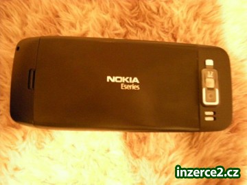 nokia E52_2 218155_2.jpg