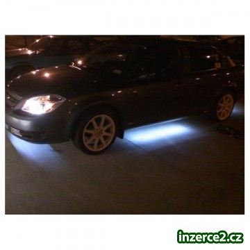 LED neonová sada pod vaše auto_2 218633_2.jpg