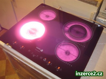 Sklokeramická varná deska FAGOR Innovation_1 219527_1.jpg