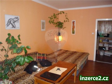 Prodej bytu 2 + 1 po revitalizaci v Hranicích na ulici Na Hrázi, Hranice_1 219756_1.jpg