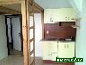 Pronájem bytu 1+kk,Hradec Králové,Dlouhá 213_2 220236_2.jpg