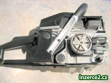 Motorová řetězová pila Powermat 43 ccm 3,9HP lišta 45cm_2 220583_2.jpg
