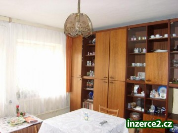 Rodinný dům 4+1 v centru Luže_1 221485_1.jpg