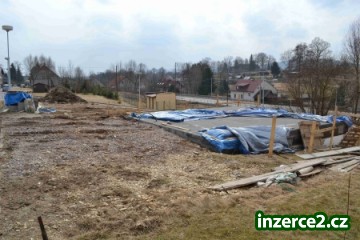 Prodej stavební parcely v Horních Libchavách s projektem na RD 4+kk_1 224488_1.jpg