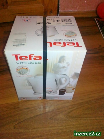 rychlovarná konvice Tefal_1 225318_1.jpg