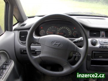 Hyundai Trajet CRDi_2 22568_2.jpg