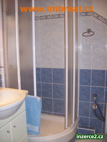 Prodej bytu 3+1, Nová Role, ul. Školní_2 225960_2.jpg