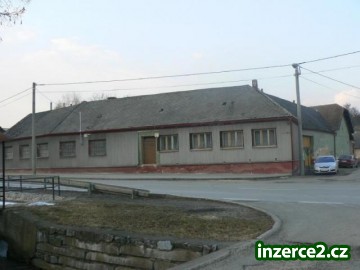 Statek s komerčními prostory v Sebranicích u Kunštátu_1 226521_1.jpg