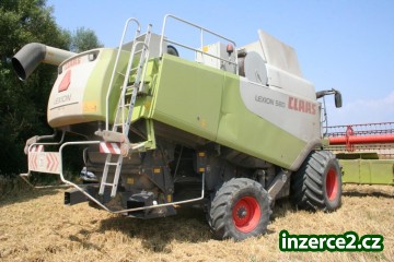 obilne kombajny Claas Lexion 580_2 226965_2.jpg