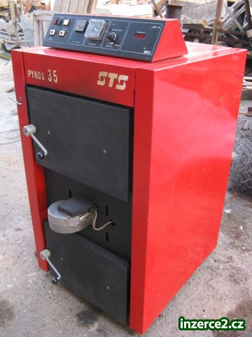 Teplovodní kotel na dřevo PYROS 35_1 228784_1.jpg