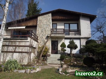 Větší RD na Novém Hradci Králové_1 229891_1.jpg