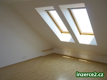 Pronájem krásného, nového bytu 2+kk na Borech v Plzni_2 230530_2.jpg